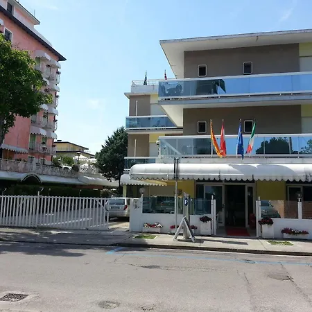 Hotell Laguna 2*